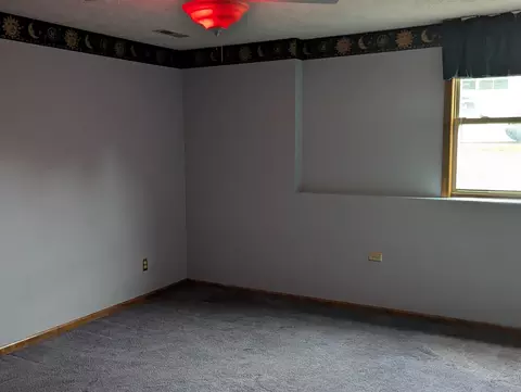 Bedroom - 1971 Red Run Dr, Dorr, MI 49323 photo 1 of 4