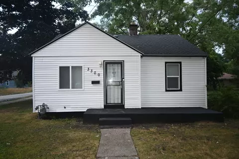 3300 Highland St, Muskegon Heights, MI 49444