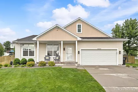 5804 Sage River Ct SW, Wyoming, MI 49418
