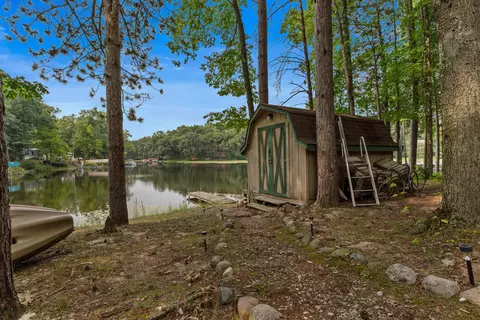Exterior - 8242 Spruce Dr, Reading, MI 49274 photo 7 of 14