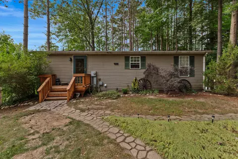 Exterior - 8242 Spruce Dr, Reading, MI 49274 photo 2 of 14