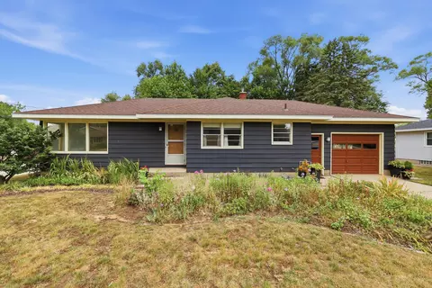 509 Fendale St SE, Grand Rapids, MI 49548
