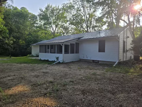 21350 Junction Rd, Bellevue, MI 49021 photo 2