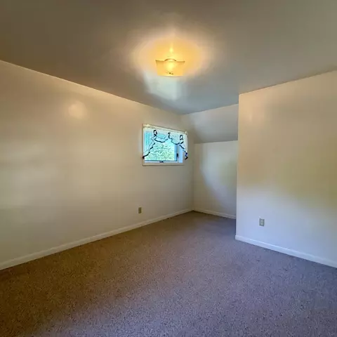 Bedroom - 456 Maple St, Custer, MI 49405 photo 3 of 5