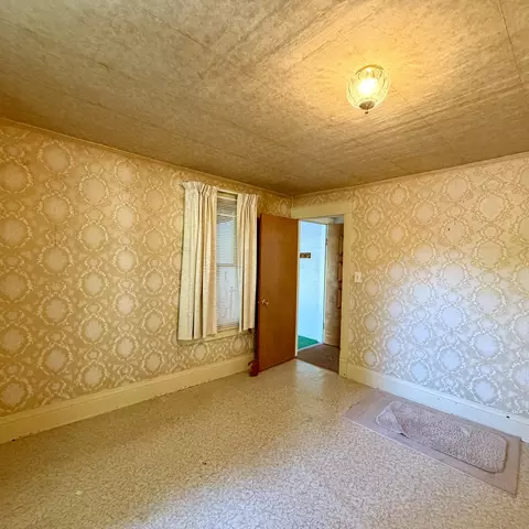Bedroom - 456 Maple St, Custer, MI 49405 photo 2 of 5