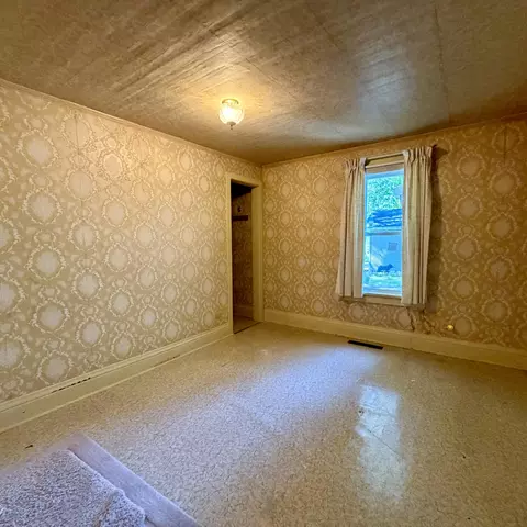 Bedroom - 456 Maple St, Custer, MI 49405 photo 1 of 5