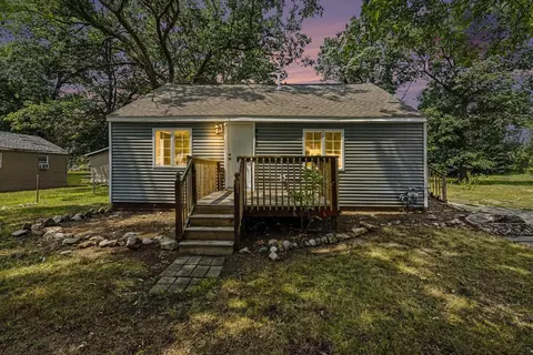 677 Chandler St, Muskegon, MI 49442