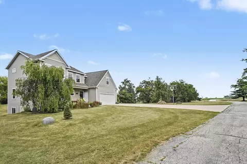 5544 100th St SE, Caledonia, MI 49316