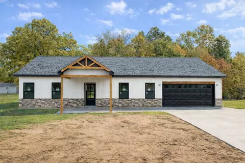 354 Nicole Dr, Grand Rapids, MI 49534