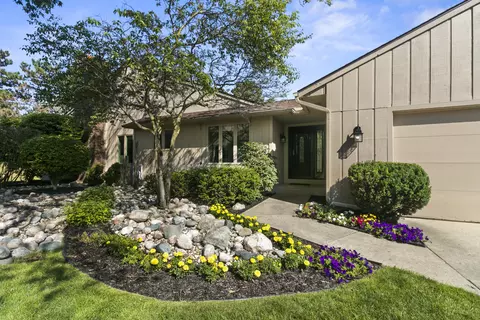 4217 Walnut Hills Ln SE, Grand Rapids, MI 49512