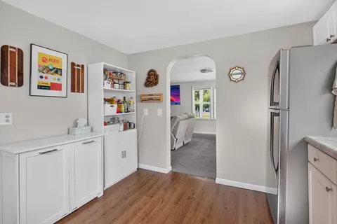 Entry Way - 221 Teft Rd, Spring Arbor, MI 49283 photo 3 of 11