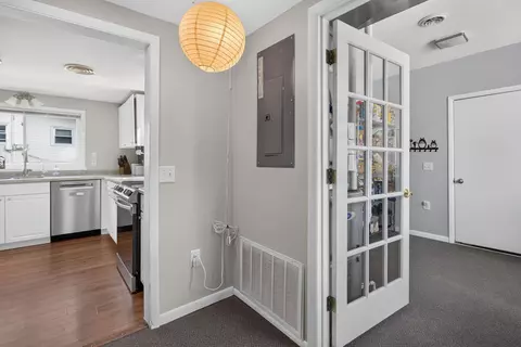 Entry Way - 221 Teft Rd, Spring Arbor, MI 49283 photo 5 of 11