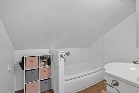 Bath - 221 Teft Rd, Spring Arbor, MI 49283 photo 4 of 4