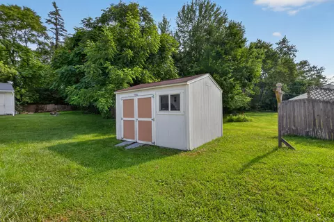 Exterior - 221 Teft Rd, Spring Arbor, MI 49283 photo 3 of 11