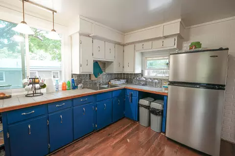 Kitchen - 910 Pleasant St, Belding, MI 48809 photo 2 of 6