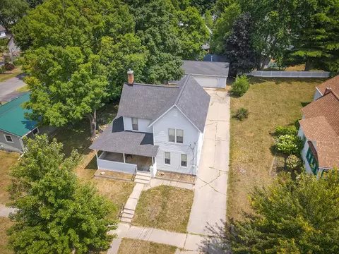 View/Area - 910 Pleasant St, Belding, MI 48809 photo 1 of 5