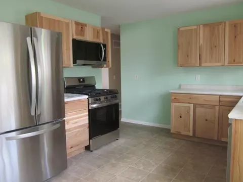 Kitchen - 5829 Cheshire St, Portage, MI 49002 photo 1 of 5