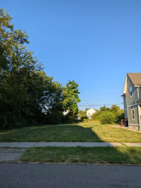 3973 16th St, Detroit, MI 48208