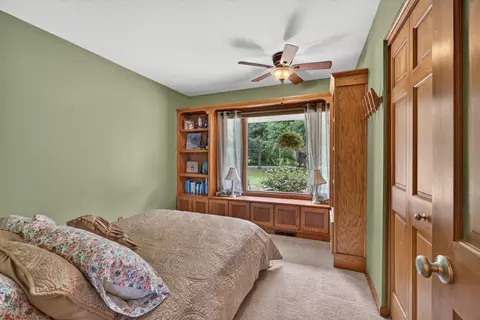 Bedroom - 1062 S Parma Rd, Parma, MI 49269 photo 6 of 10