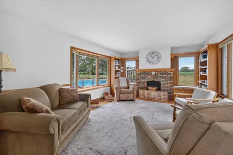 Living - 1062 S Parma Rd, Parma, MI 49269 photo 6 of 6