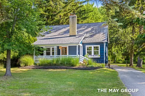 6291 Cascade Rd SE, Grand Rapids, MI 49546