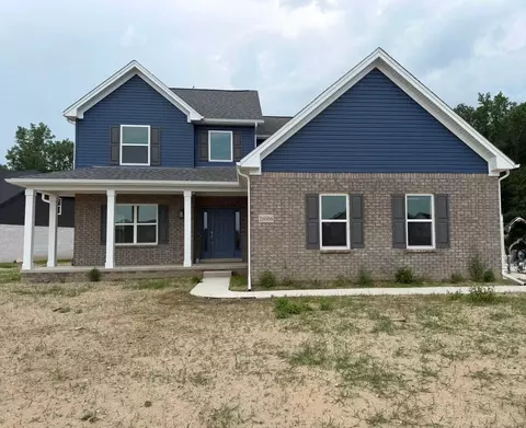 26006 Pennington Ct, Brownstown, MI 48134