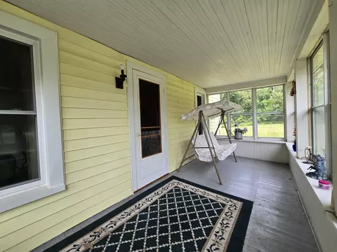Exterior - 4250 Rives Junction Rd, Jackson, MI 49201 photo 10 of 42