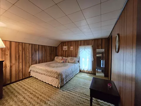 Bedroom - 4250 Rives Junction Rd, Jackson, MI 49201 photo 8 of 10