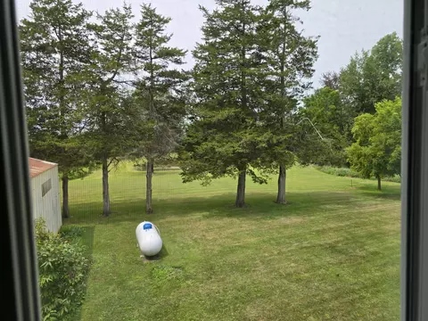 Exterior - 4250 Rives Junction Rd, Jackson, MI 49201 photo 12 of 42