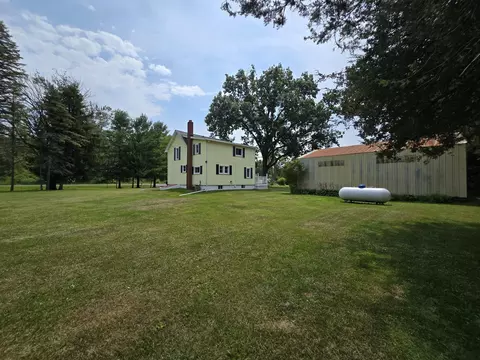 Exterior - 4250 Rives Junction Rd, Jackson, MI 49201 photo 28 of 42