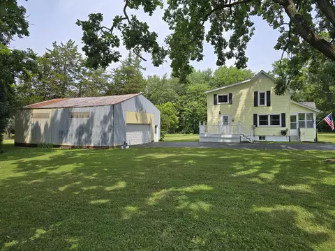 Exterior - 4250 Rives Junction Rd, Jackson, MI 49201 photo 15 of 42