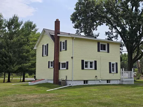 Exterior - 4250 Rives Junction Rd, Jackson, MI 49201 photo 26 of 42