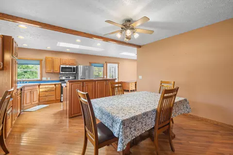 Dining - 28079 Goddard Rd, Romulus, MI 48174 photo 2 of 3