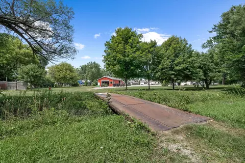Exterior - 28079 Goddard Rd, Romulus, MI 48174 photo 18 of 29
