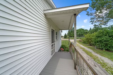 Exterior - 28079 Goddard Rd, Romulus, MI 48174 photo 15 of 29