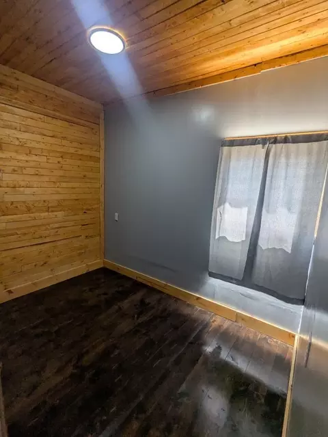 Bedroom - 4136 W 32nd St, Baldwin, MI 49304 photo 2 of 5