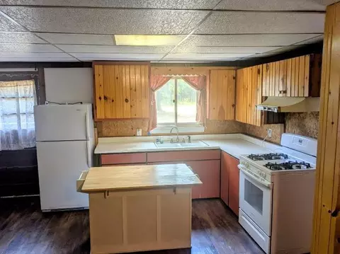 Kitchen - 4136 W 32nd St, Baldwin, MI 49304 photo 1 of 1