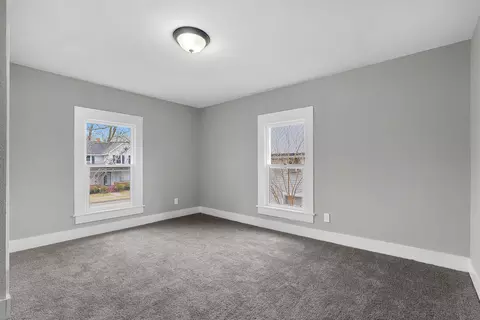 Bedroom - 365 White Pigeon St, Constantine, MI 49042 photo 3 of 9
