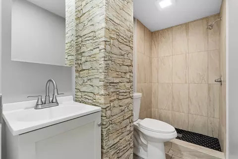 Bath - 365 White Pigeon St, Constantine, MI 49042 photo 3 of 3