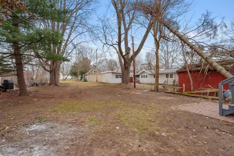 Exterior - 365 White Pigeon St, Constantine, MI 49042 photo 3 of 6