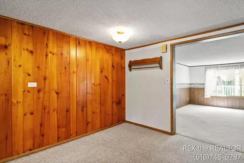 Entry Way - 167 W Brooks St, Newaygo, MI 49337 photo 2 of 2