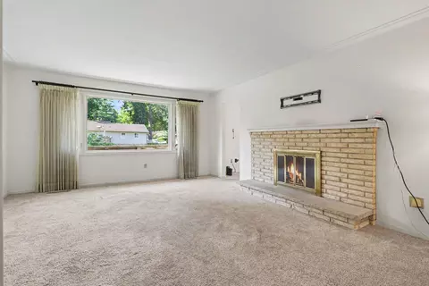 6480 Ormada Dr, Kalamazoo, MI 49048 photo 3