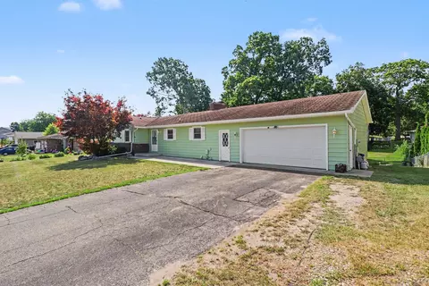 6480 Ormada Dr, Kalamazoo, MI 49048 photo 2