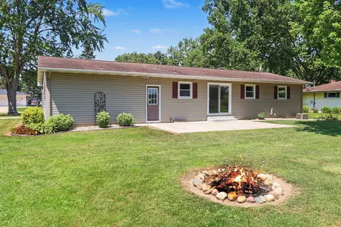 Exterior - 124 River Park Dr, Marshall, MI 49068 photo 9 of 10