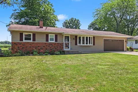 Exterior - 124 River Park Dr, Marshall, MI 49068 photo 4 of 10