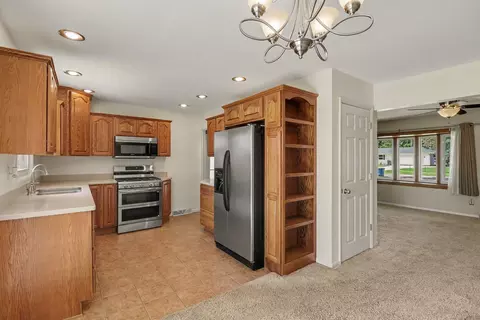 Kitchen - 124 River Park Dr, Marshall, MI 49068 photo 1 of 4