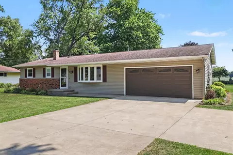 Exterior - 124 River Park Dr, Marshall, MI 49068 photo 3 of 10