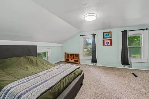 Bedroom - 618 N Evans St, Tecumseh, MI 49286 photo 4 of 4