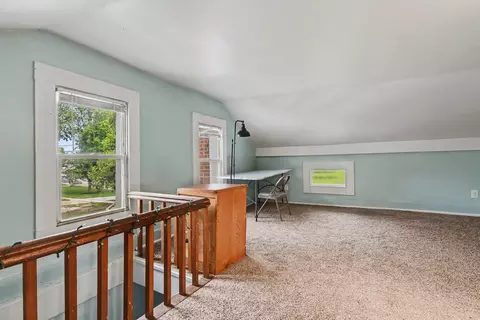 Entry Way - 618 N Evans St, Tecumseh, MI 49286 photo 1 of 2