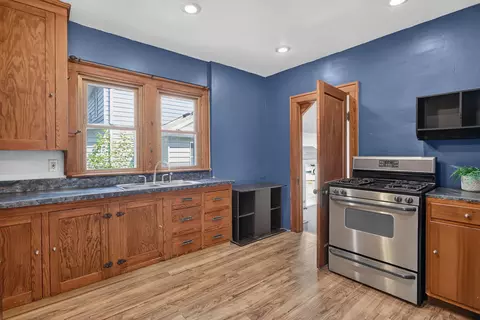 Kitchen - 110 N Durand St, Jackson, MI 49202 photo 4 of 4